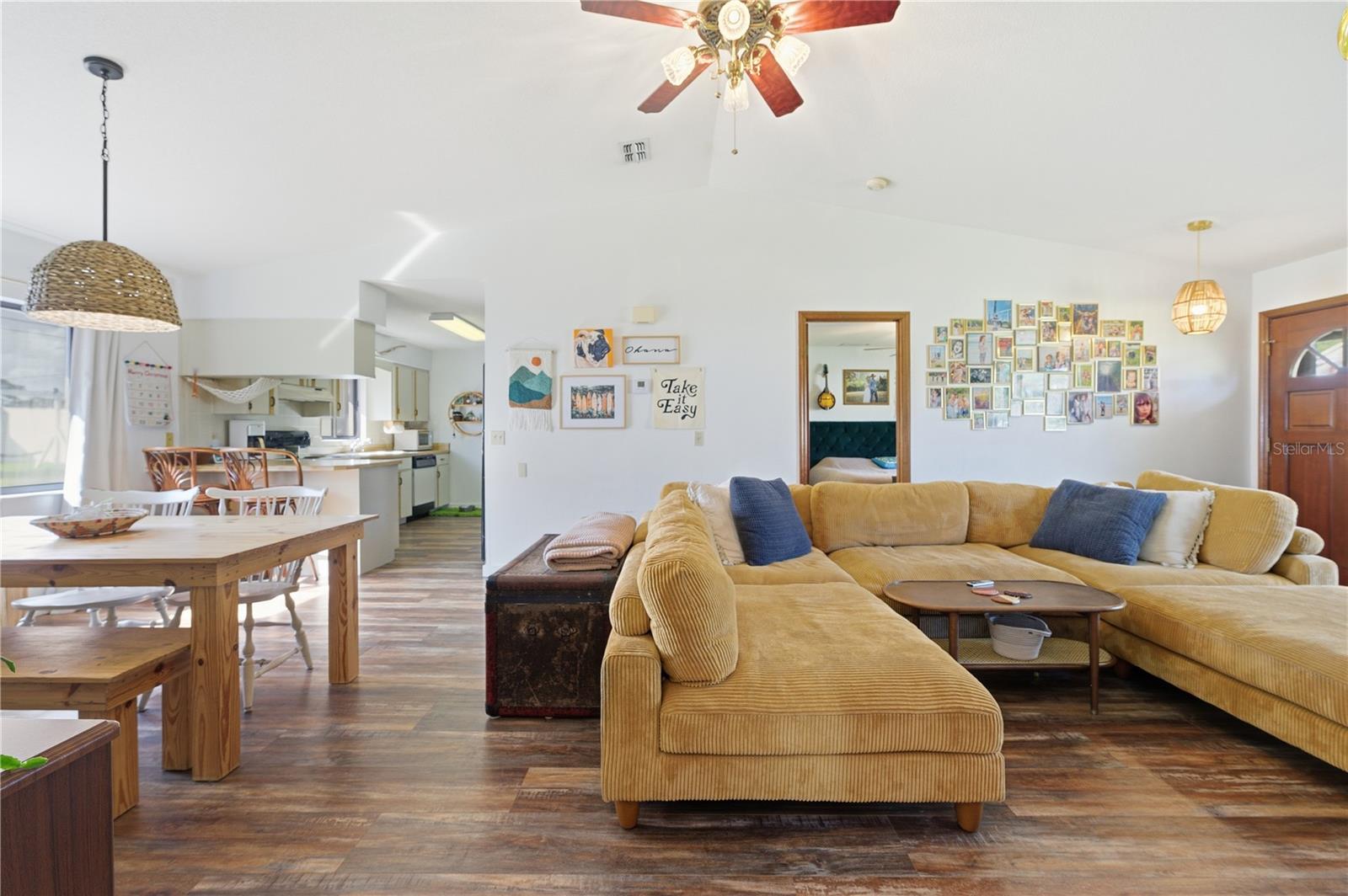 FLORIDA SHORES - Residential