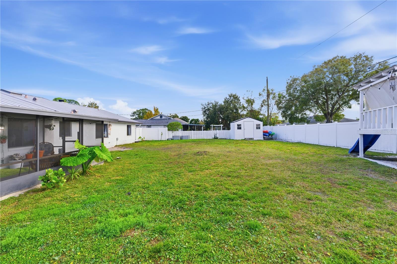 FLORIDA SHORES - Residential