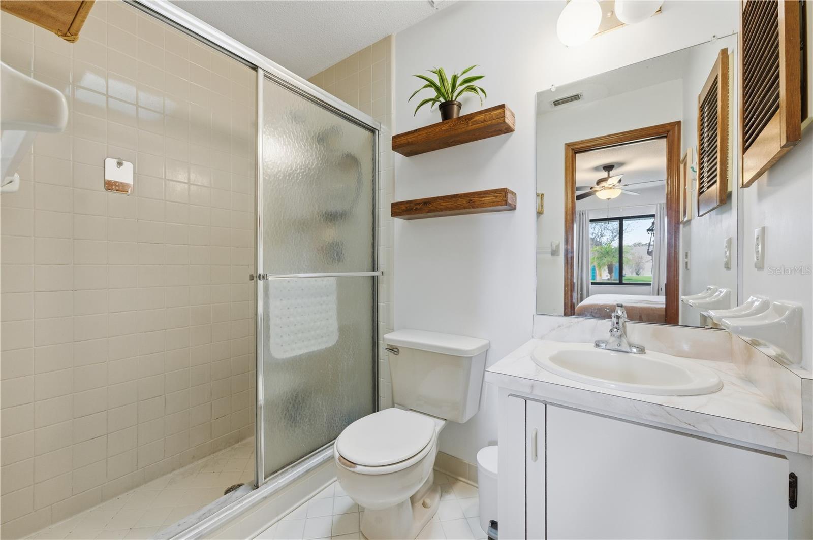 FLORIDA SHORES - Residential