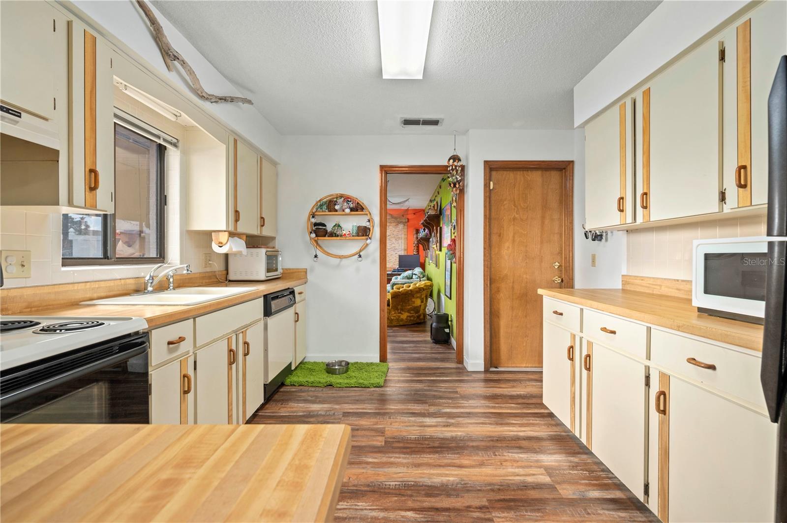 FLORIDA SHORES - Residential