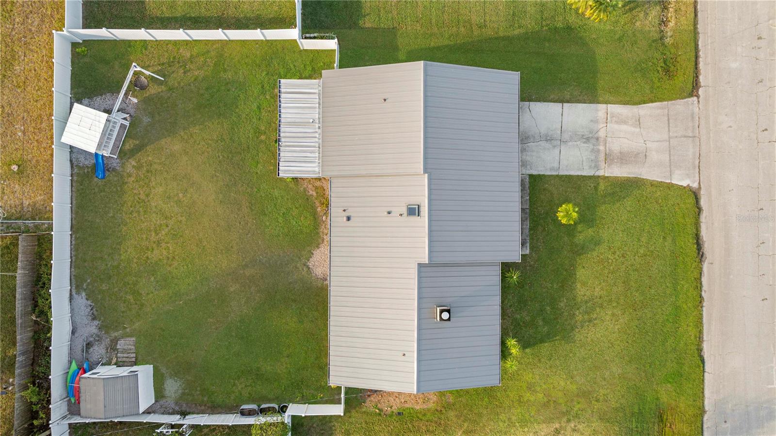 FLORIDA SHORES - Residential