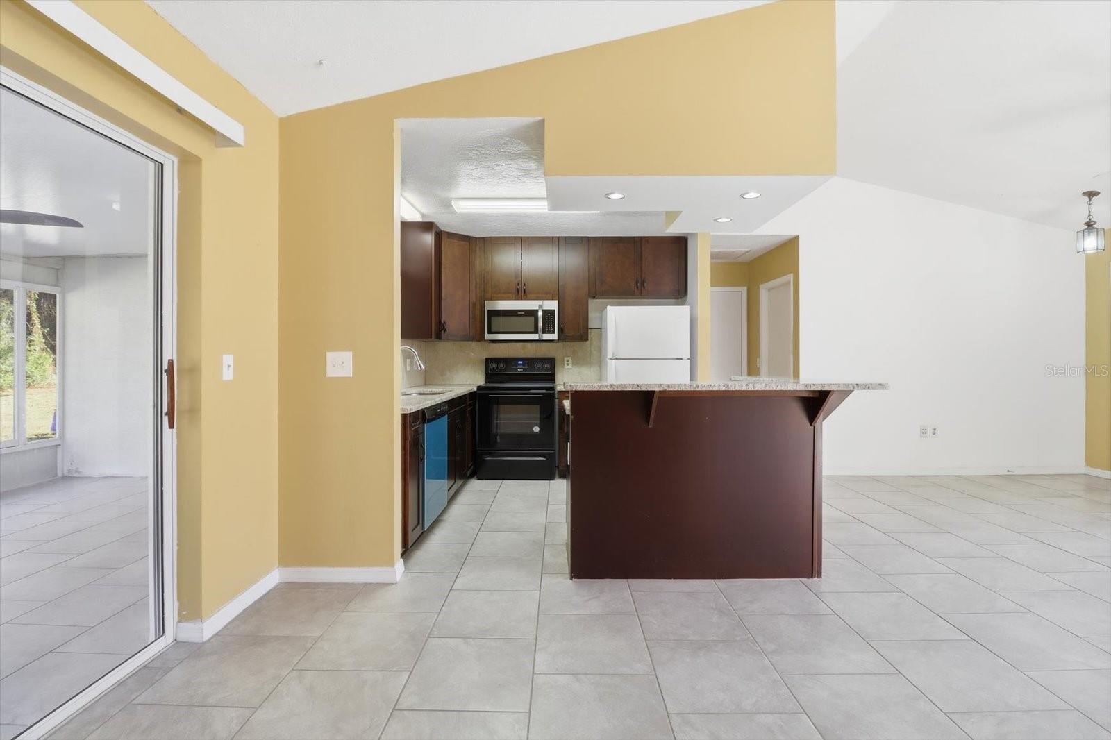 MARQUETTE VILLAGE UNIT 01 - Residential