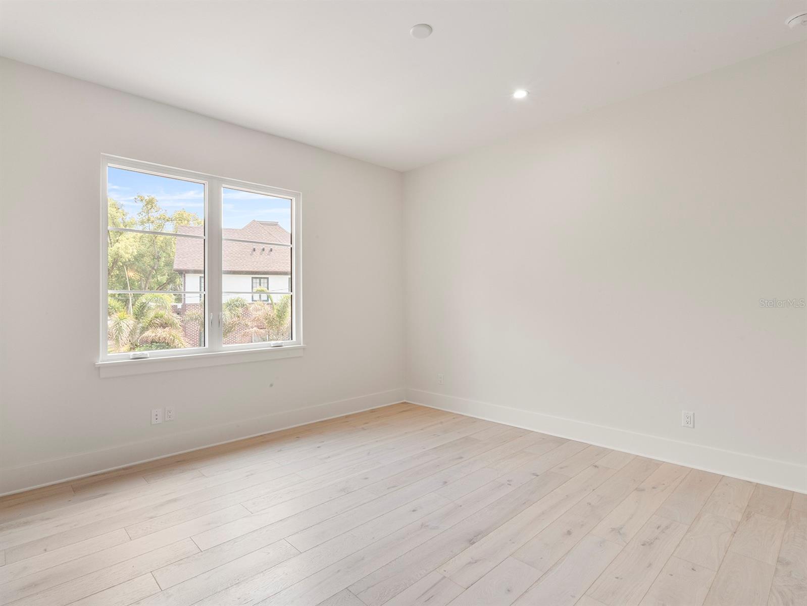 EDGEWATER HEIGHTS - Residential