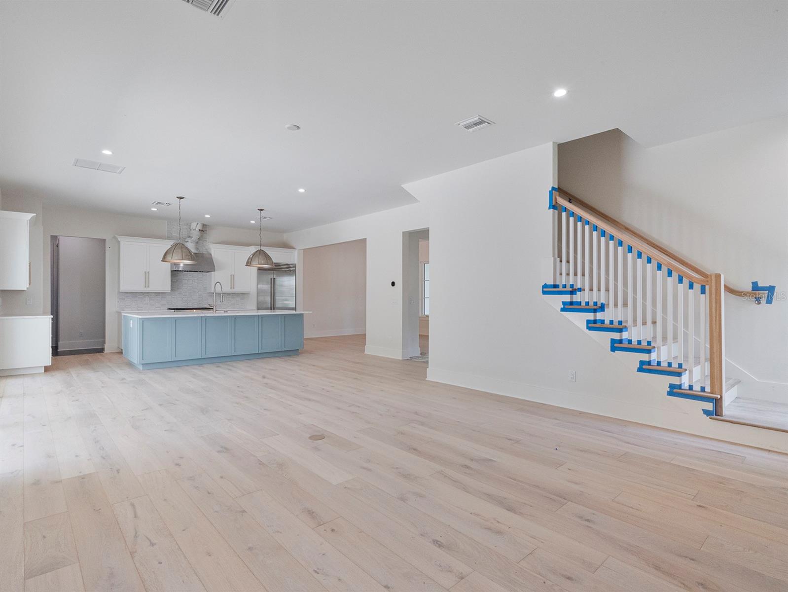 EDGEWATER HEIGHTS - Residential