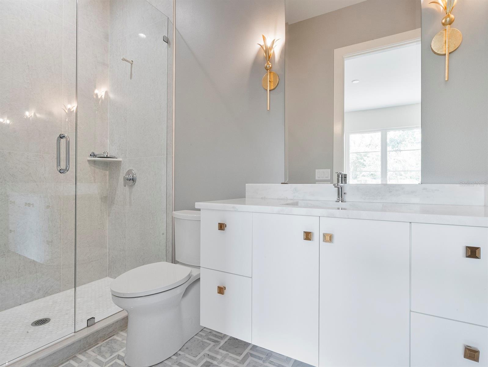 EDGEWATER HEIGHTS - Residential