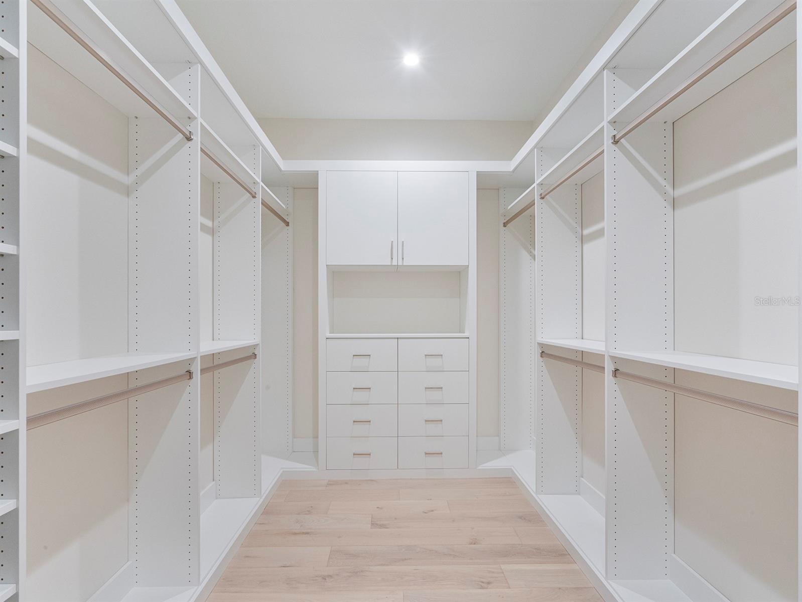 EDGEWATER HEIGHTS - Residential