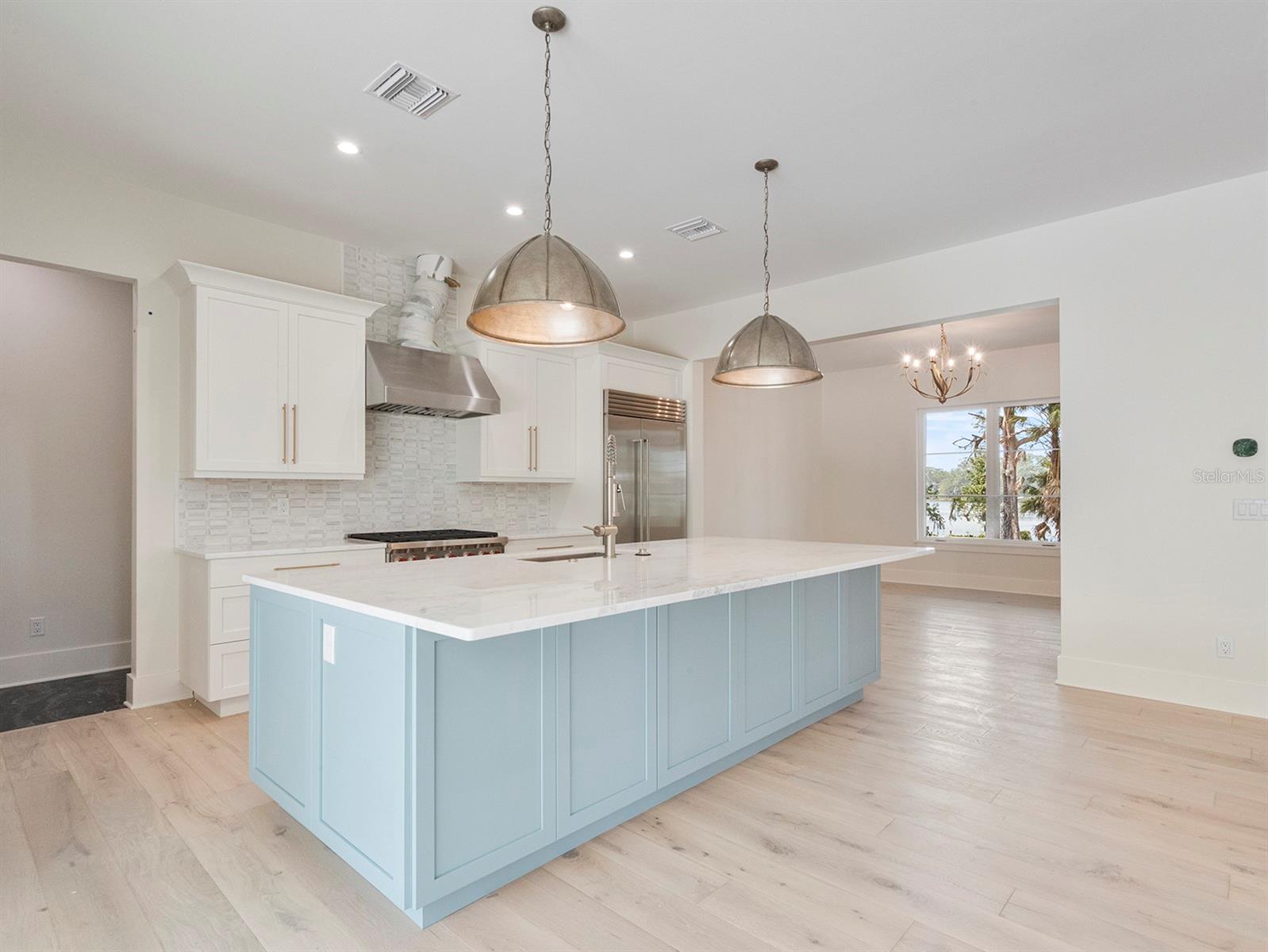 EDGEWATER HEIGHTS - Residential