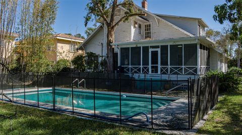 A home in SARASOTA