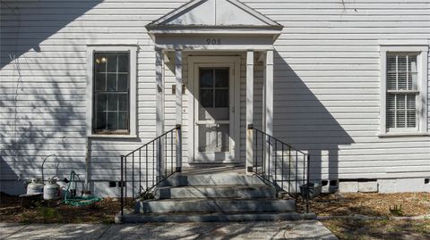 A home in SARASOTA