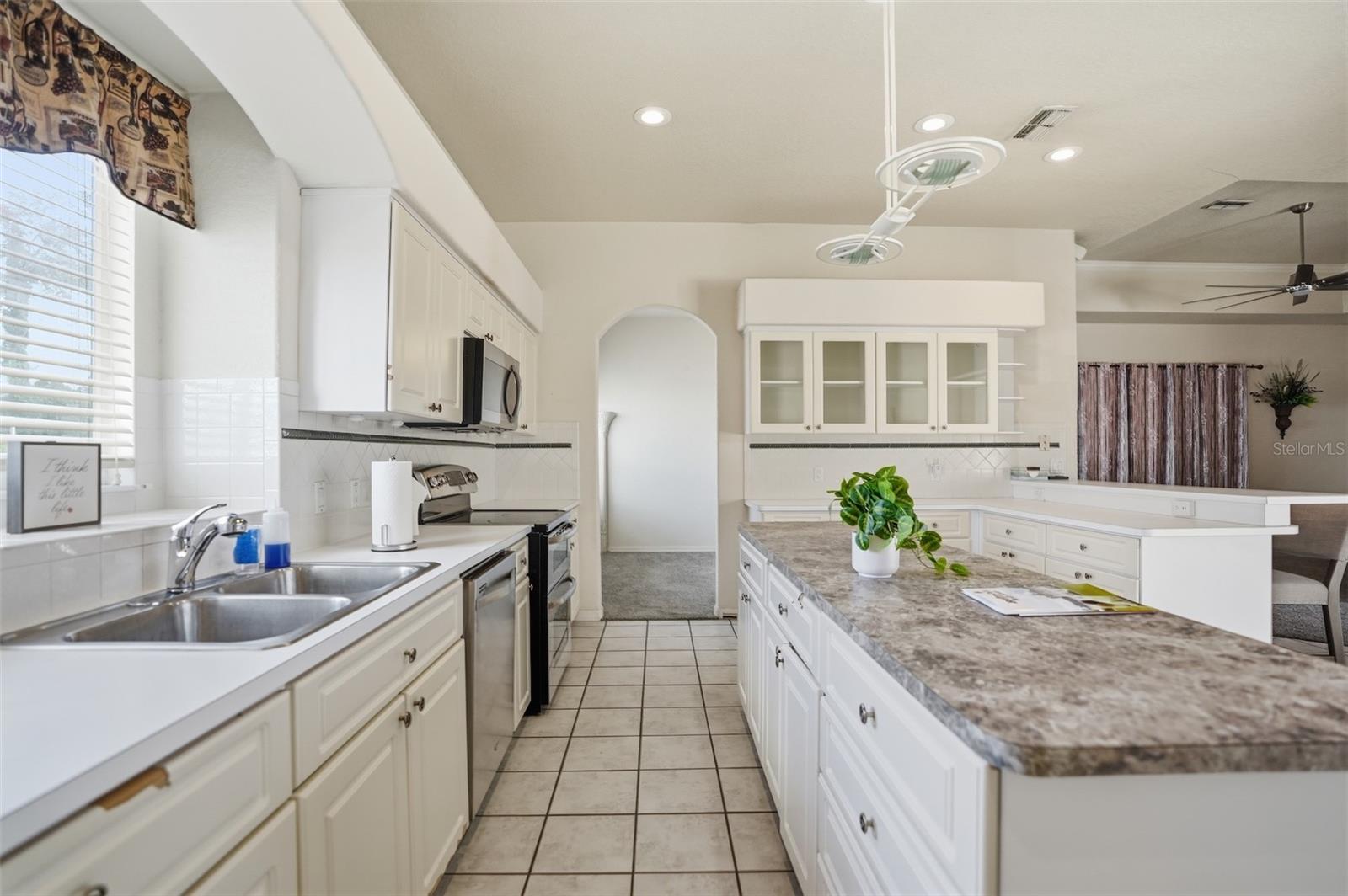 PRISTINE PLACE PH 1 - Residential