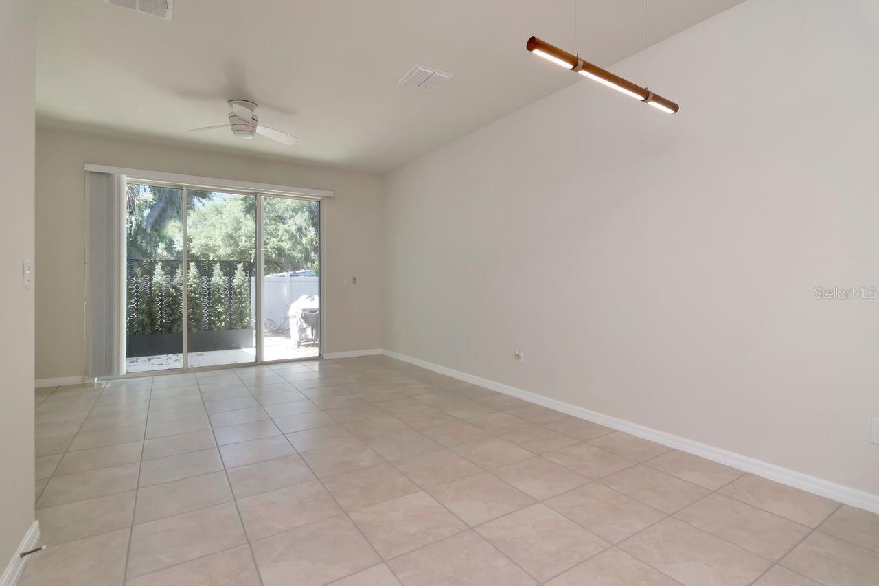 REGO PALMS - Residential