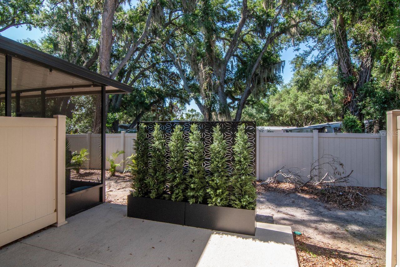 REGO PALMS - Residential