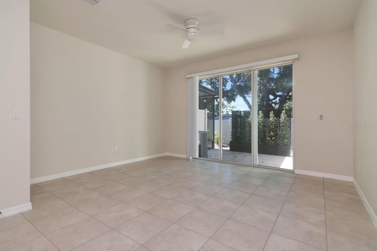 REGO PALMS - Residential