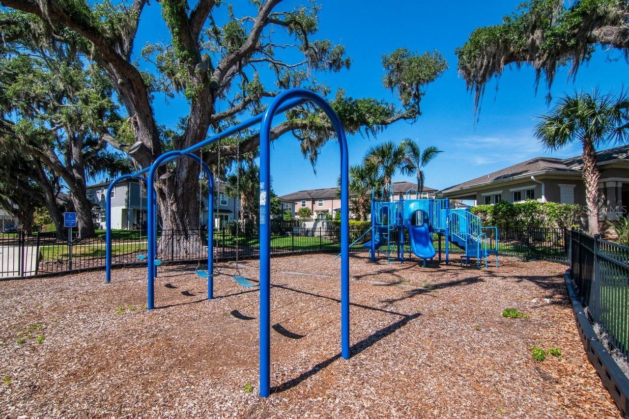 REGO PALMS - Residential
