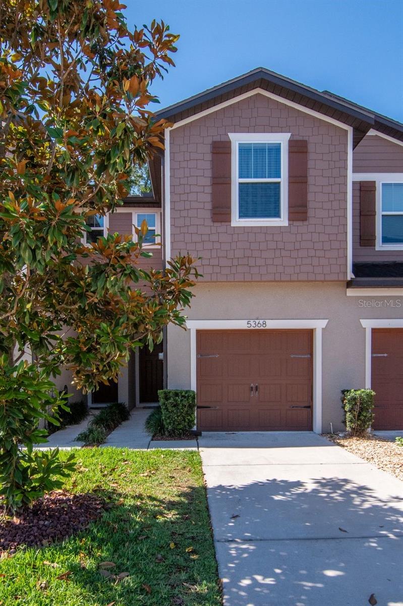 REGO PALMS - Residential