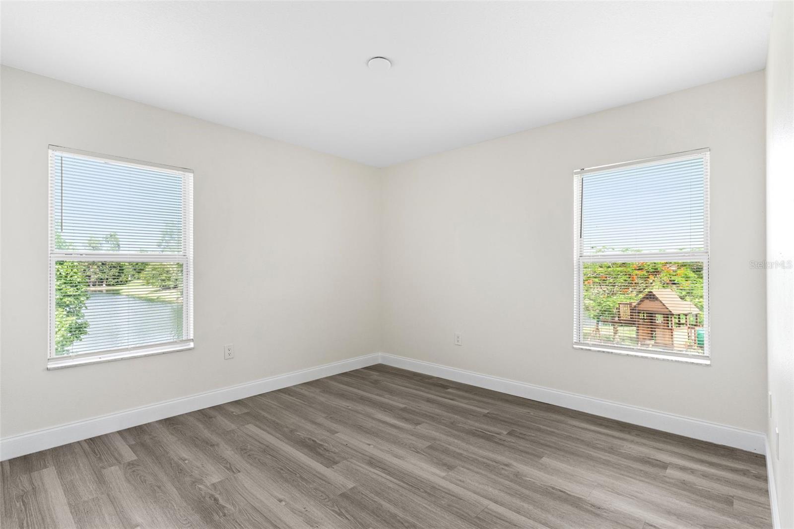 HARBOUR ISLES PH 1 - Residential