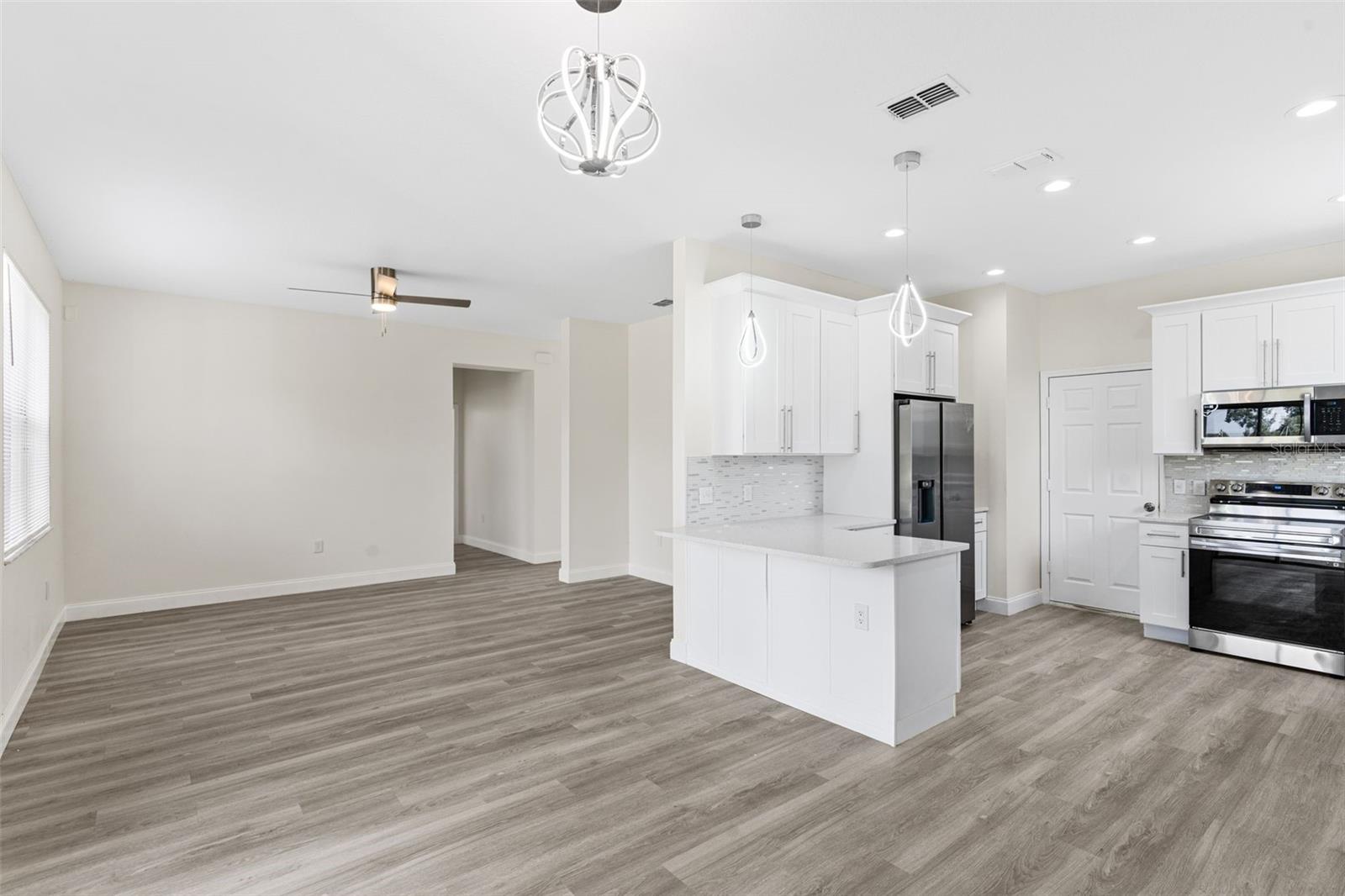 HARBOUR ISLES PH 1 - Residential