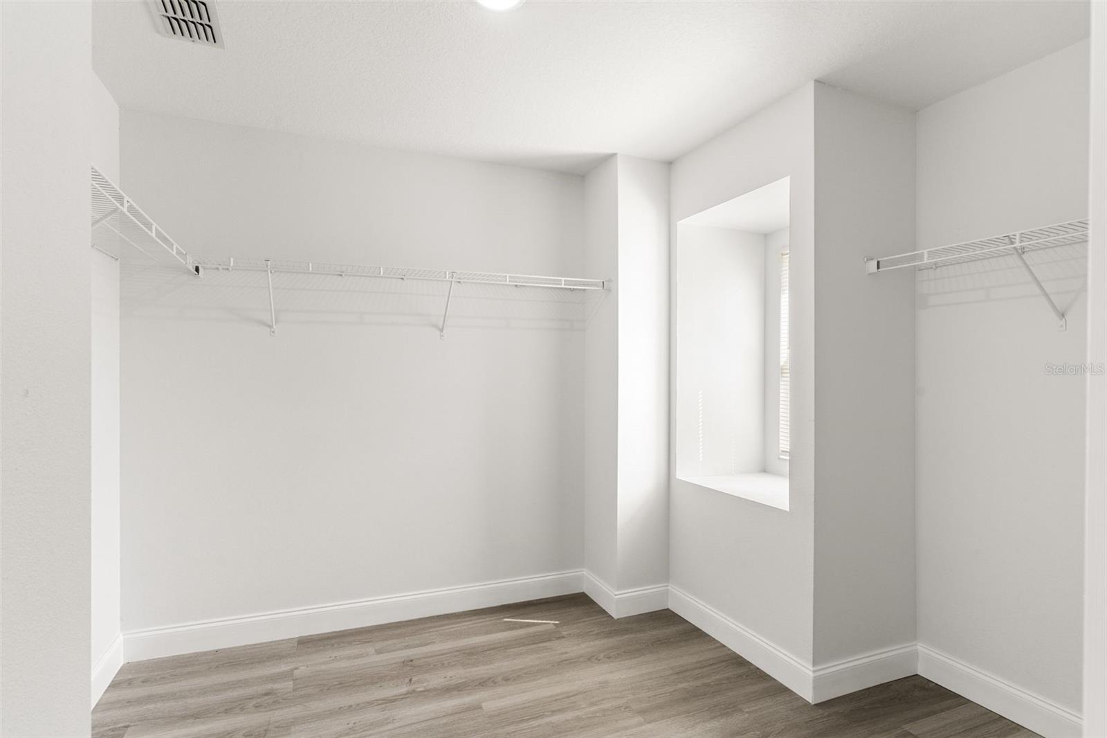 HARBOUR ISLES PH 1 - Residential