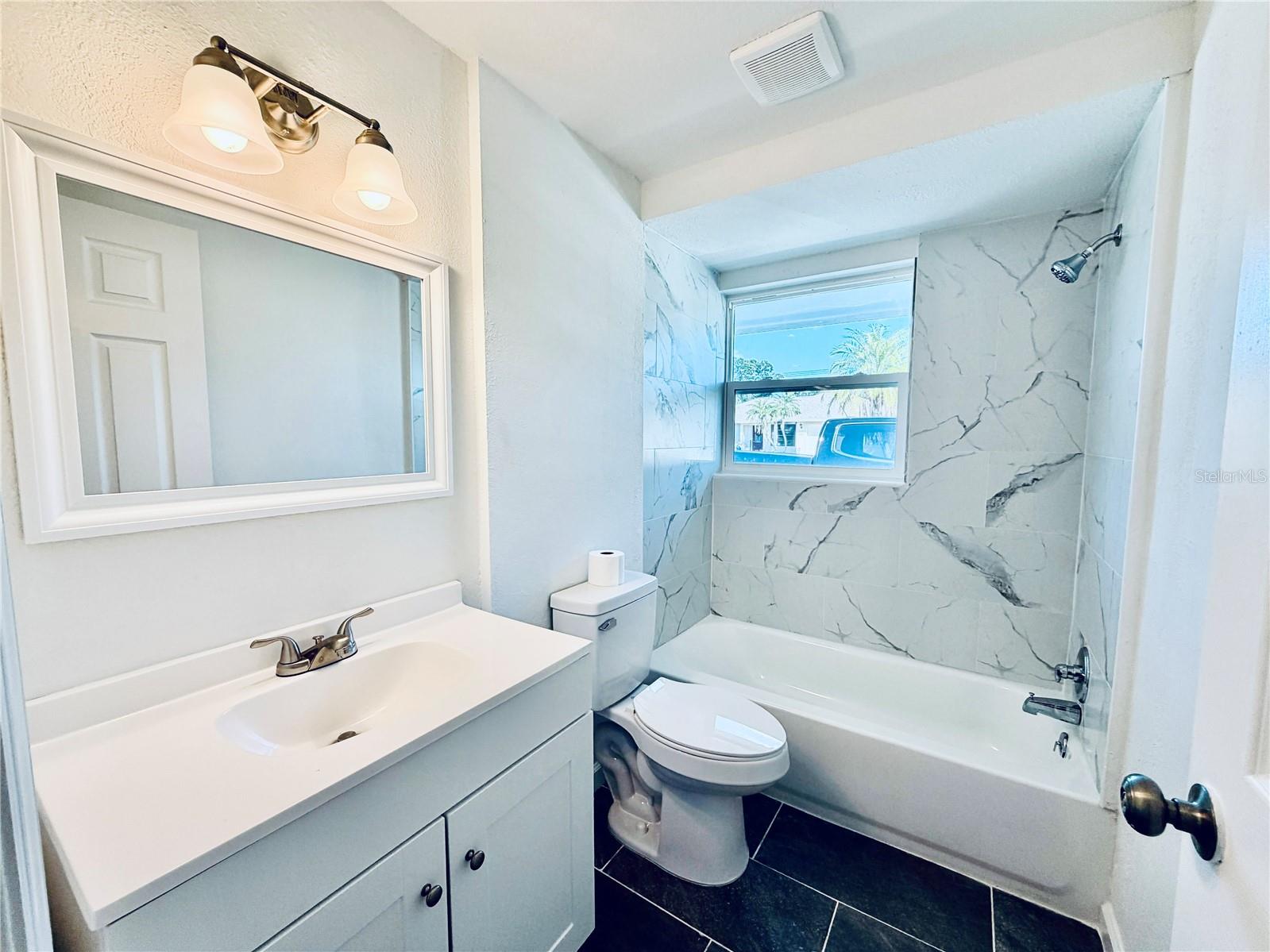 VENICE EAST 3RD ADD - Residential