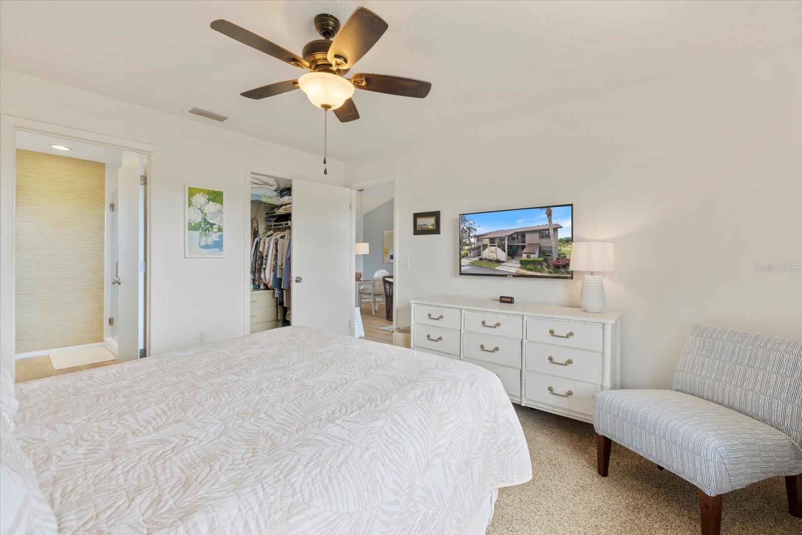 PAR FOUR - Residential