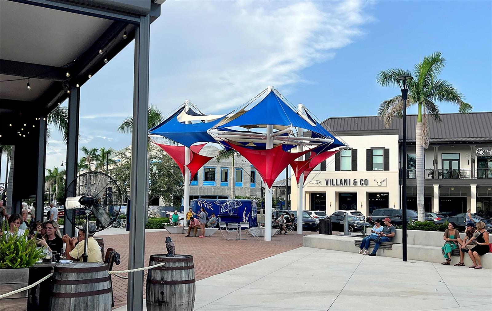 PAR FOUR - Residential