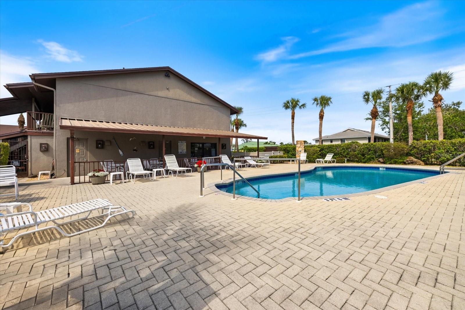 PAR FOUR - Residential