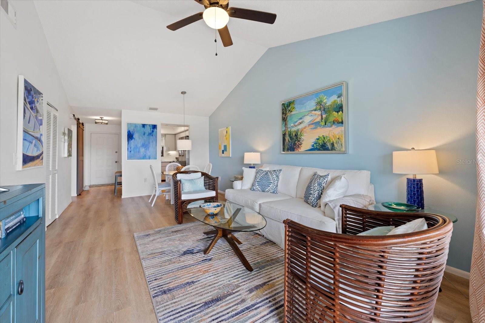 PAR FOUR - Residential