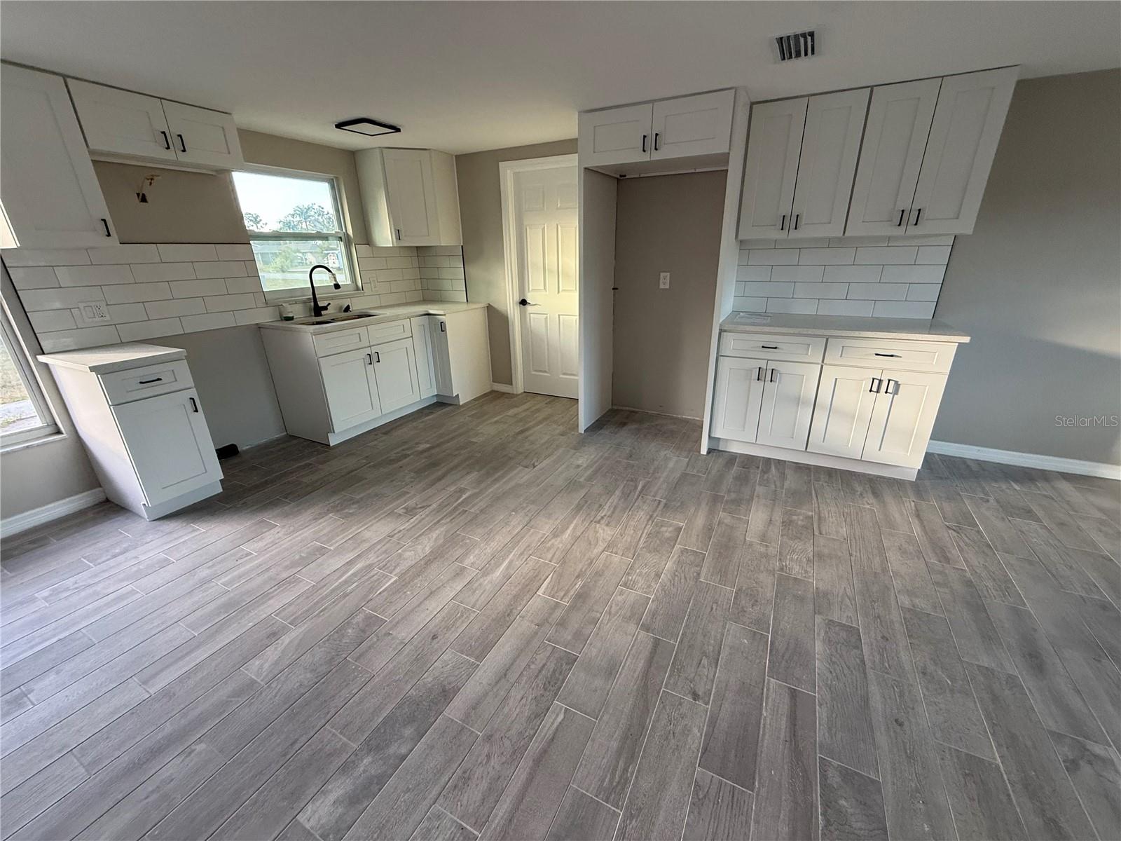 PROSPECT PARK SUB OF BLK 5 - Residential