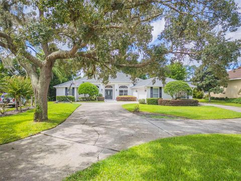 A home in DEBARY