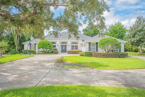 A home in DEBARY