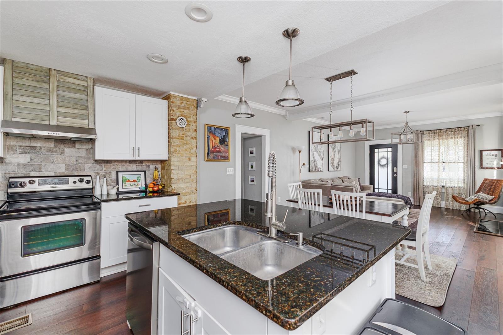 JOHNSONS DAN ADD - Residential