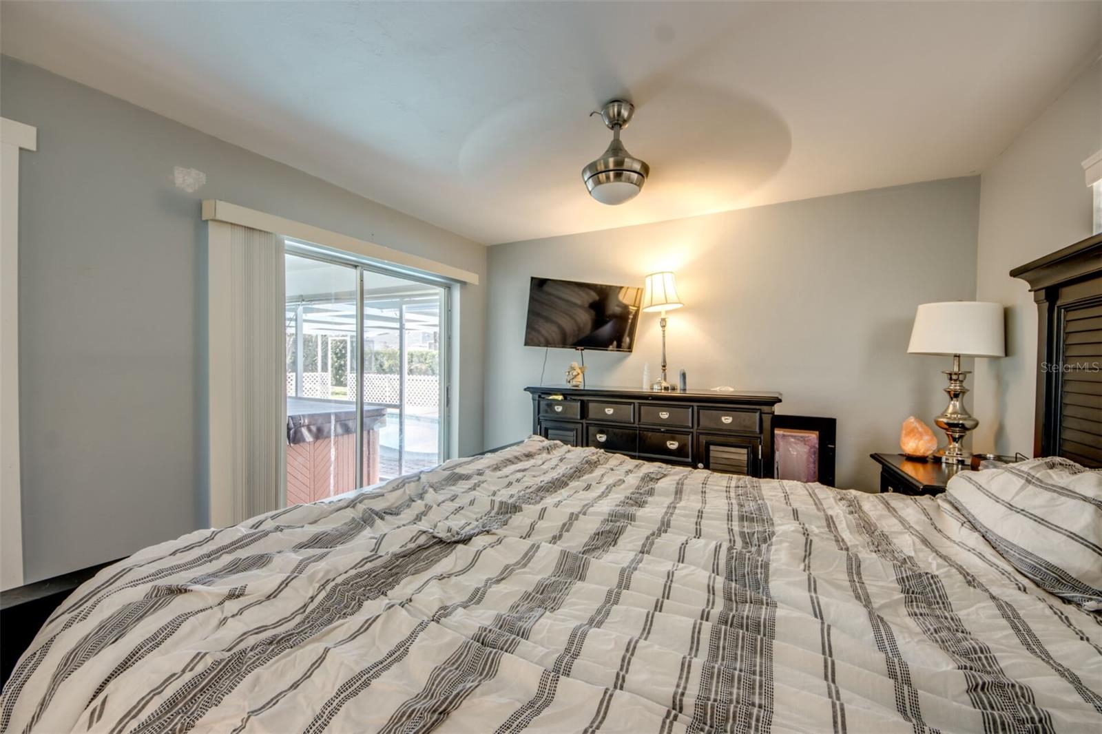 CAPE CORAL - Residential Income