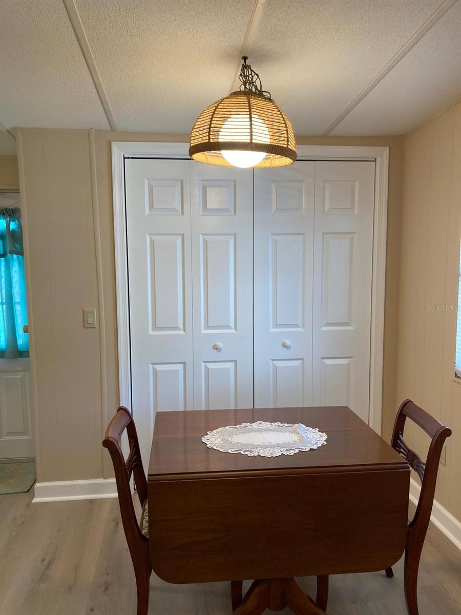 FOX RUN MOBILE HOME SUB - Residential