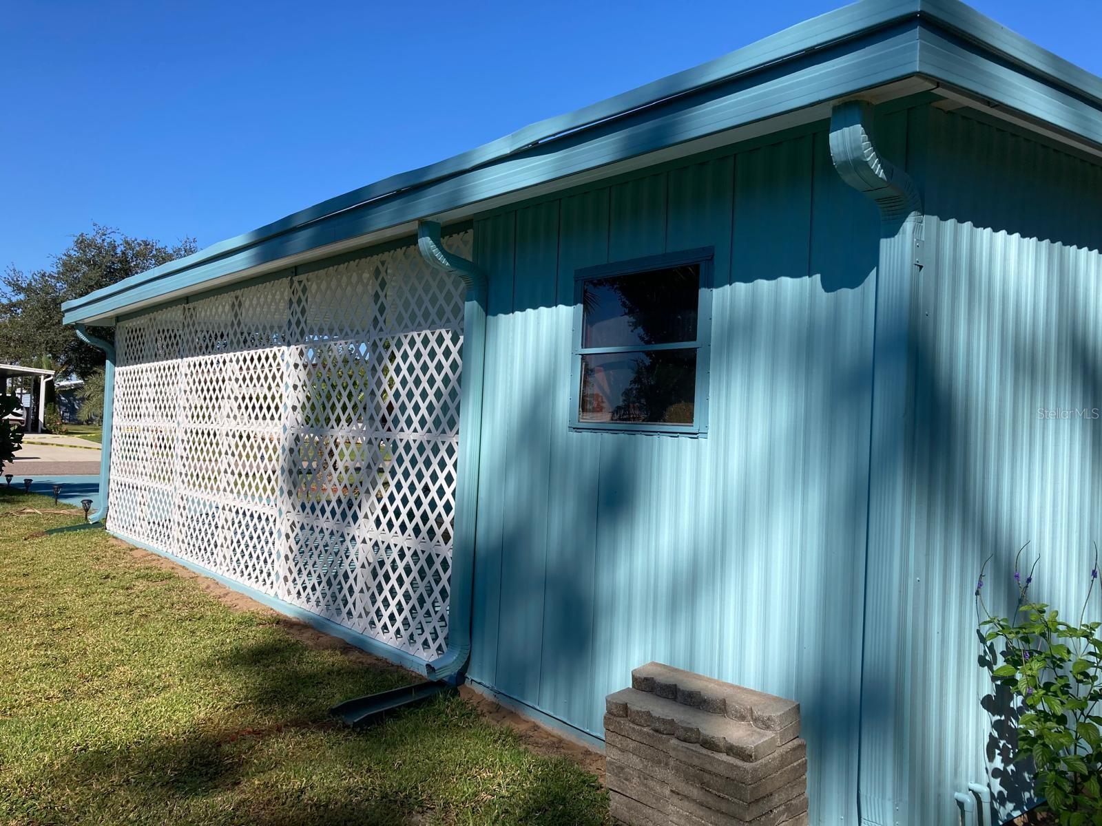 FOX RUN MOBILE HOME SUB - Residential