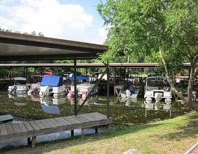 FOX RUN MOBILE HOME SUB - Residential