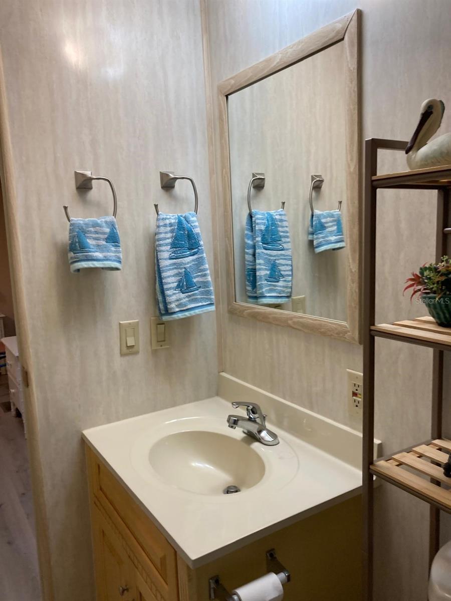 FOX RUN MOBILE HOME SUB - Residential