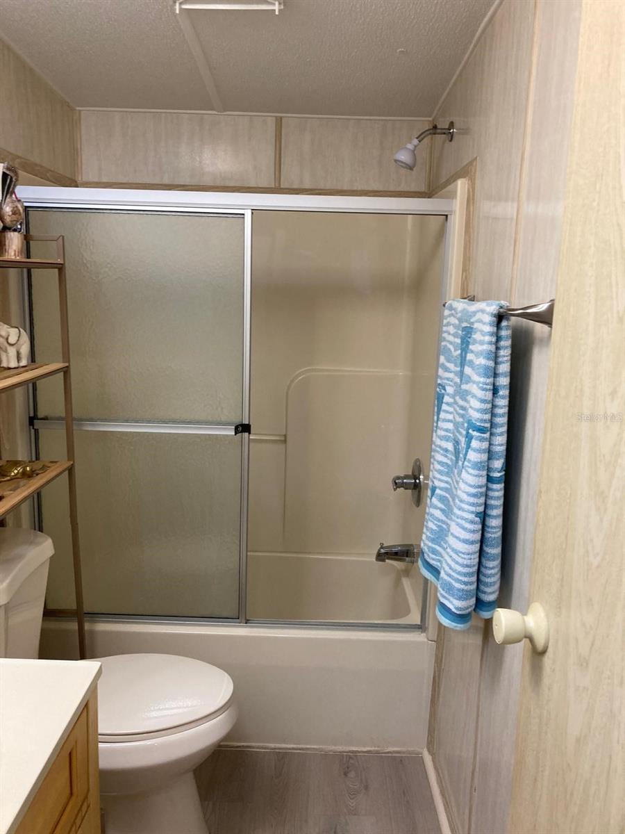 FOX RUN MOBILE HOME SUB - Residential