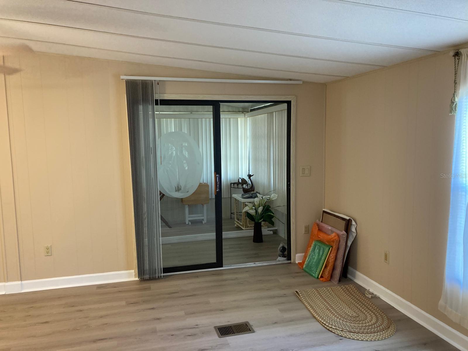 FOX RUN MOBILE HOME SUB - Residential