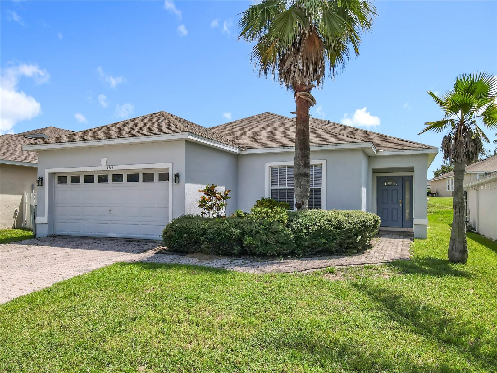 Welcome to 1719 North Hampton Drive, Davenport, FL, located in the highly sought-after Highlands Reserve Golf Community. Just minutes from world-famous Disney attractions, premier shopping, dining, and entertainment, this home offers the perfect balance of convenience, leisure, and investment opportunity.
Set within a charming golf course community, residents and guests enjoy tree-lined fairways, beautifully maintained surroundings, and access to championship-style golfing right at their doorstep. The neighborhood is also known for its peaceful atmosphere and strong appeal to vacationers, making it a prime location for short-term rentals.
The home itself features brand-new carpets, fresh interior paint, and a recently resurfaced pool, ensuring it is move-in ready while leaving room for minor upgrades to further enhance rental income. With its resort-style setting, private pool, and unbeatable location, this property has everything vacationers look for in a Florida getaway.
Whether you are seeking a primary residence, vacation retreat, or an income-producing property, this home delivers exceptional value in one of Central Florida’s most desirable golf course communities.