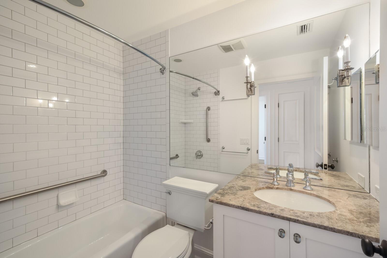 BOCA GRANDE - Residential