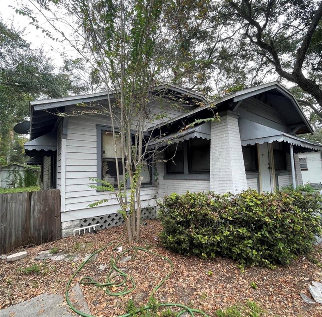 Photo of 727 20th Avenue S, St Petersburg, FL 33705 (MLS # TB8522641)