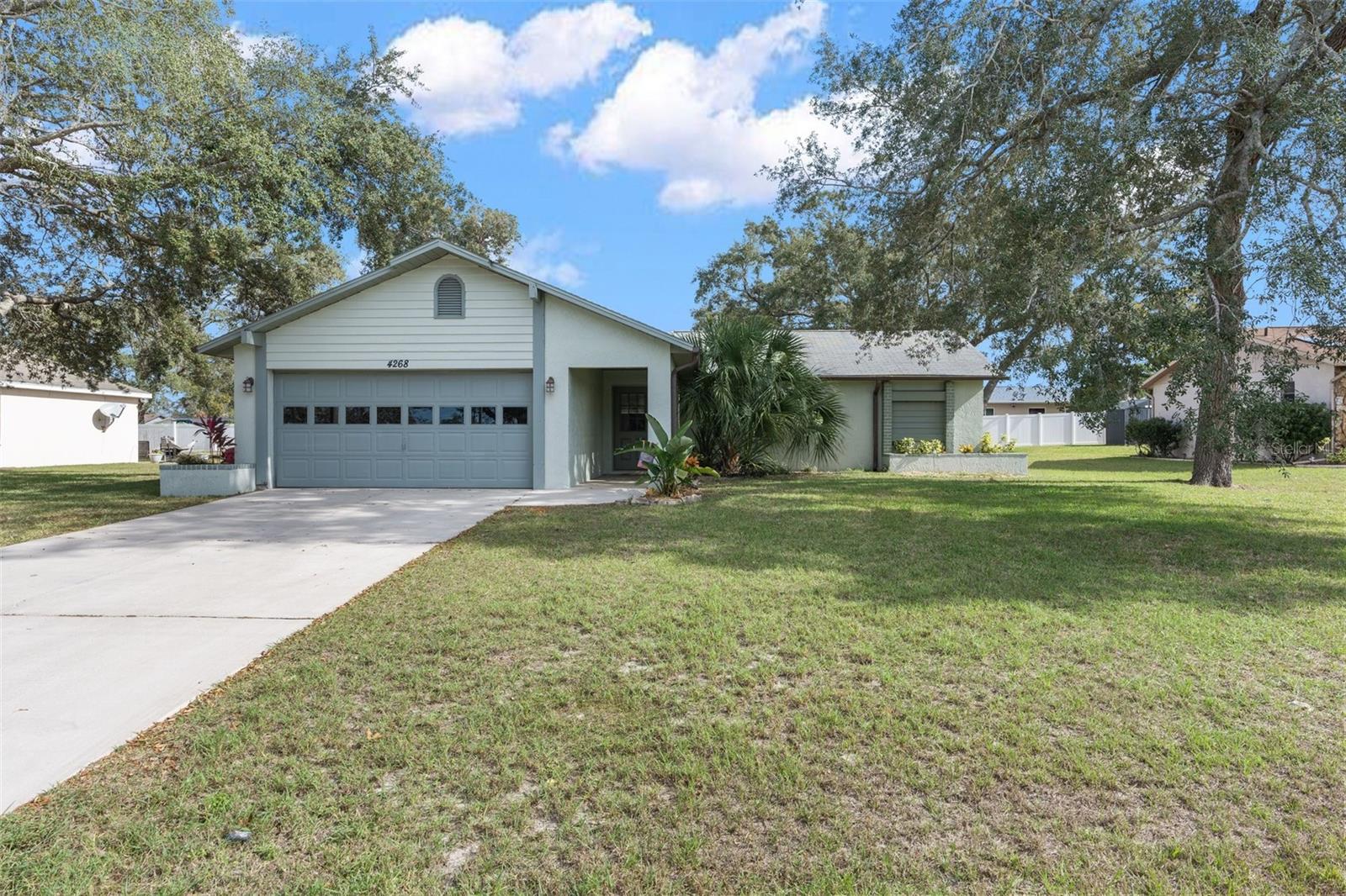 SPRING HILL - Residential
