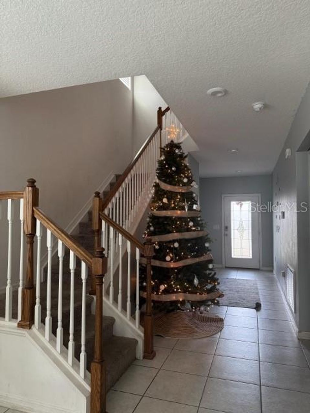 Photo of 845 Bocavista Court, Davenport, FL 33896 (MLS # S5142166)