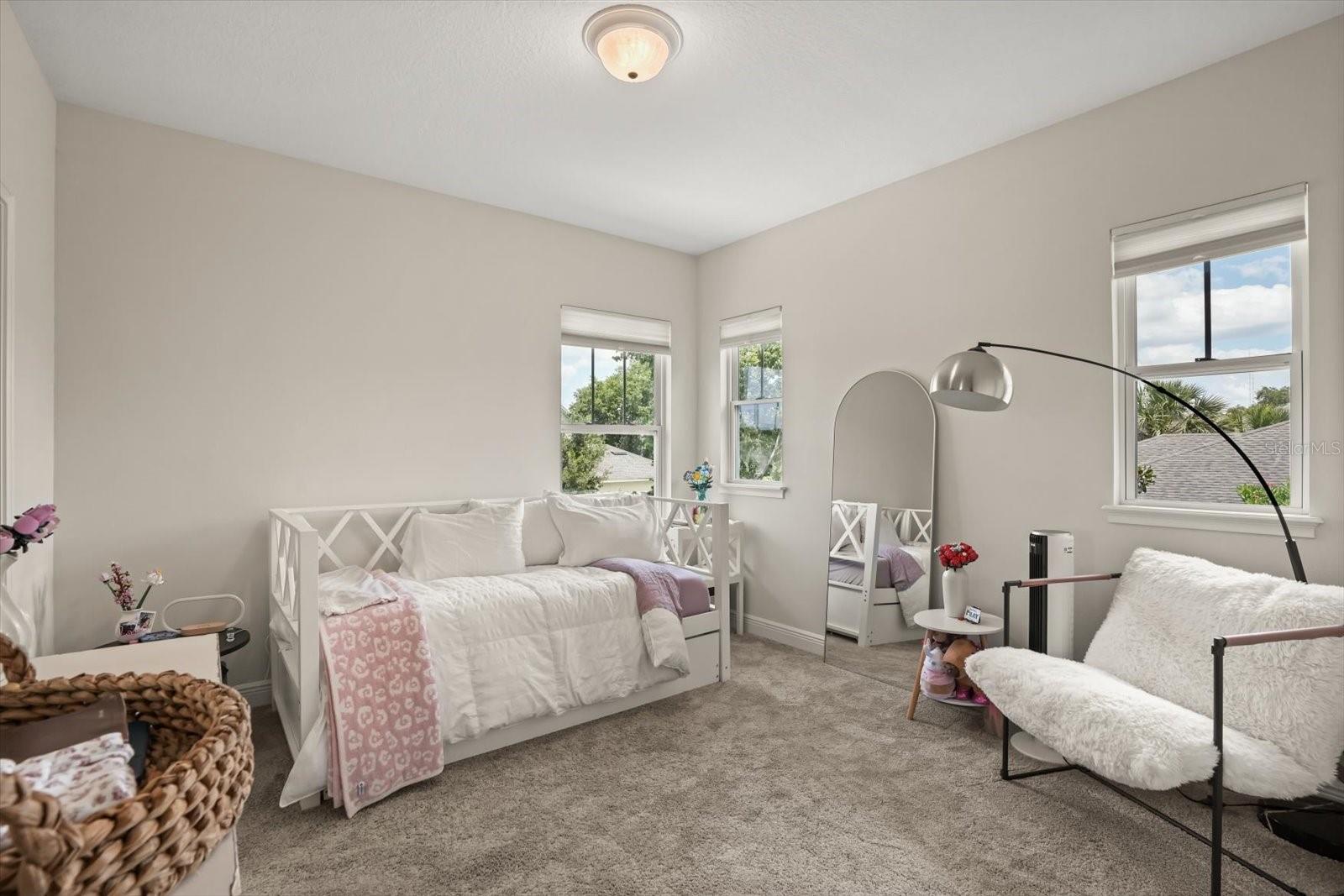 OAKLAND PARK - Residential