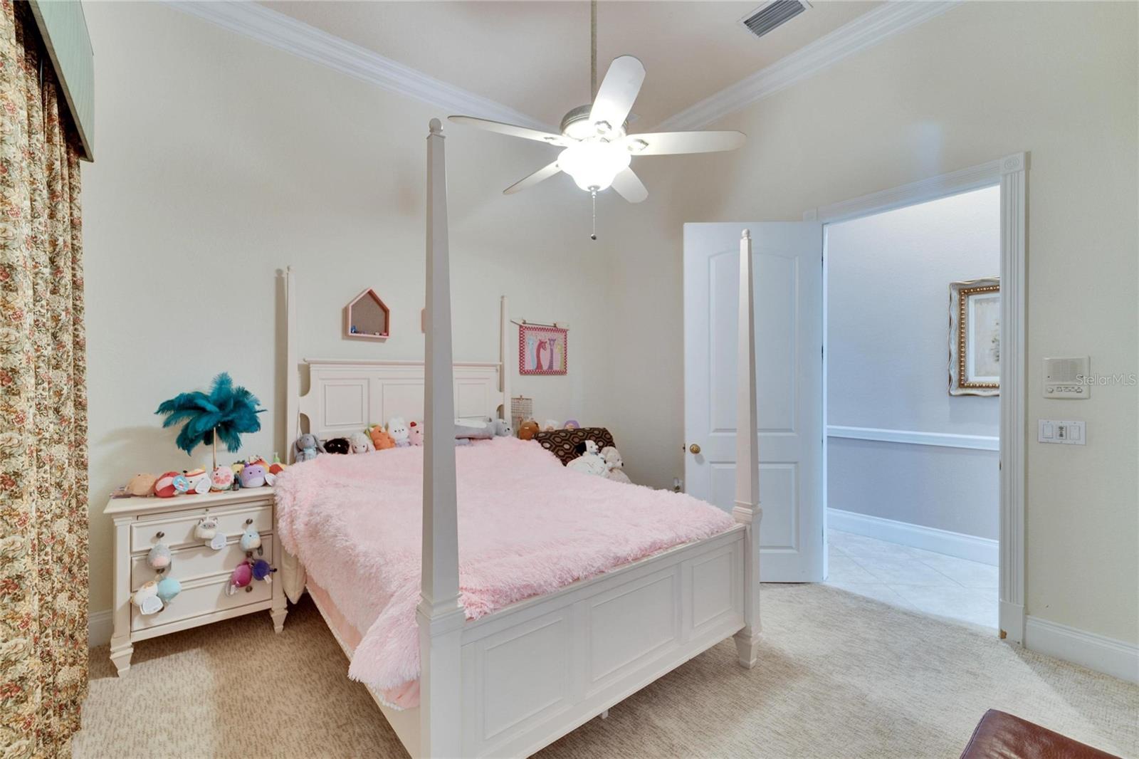 KEYSTONE SHORES ESTATES - Residential