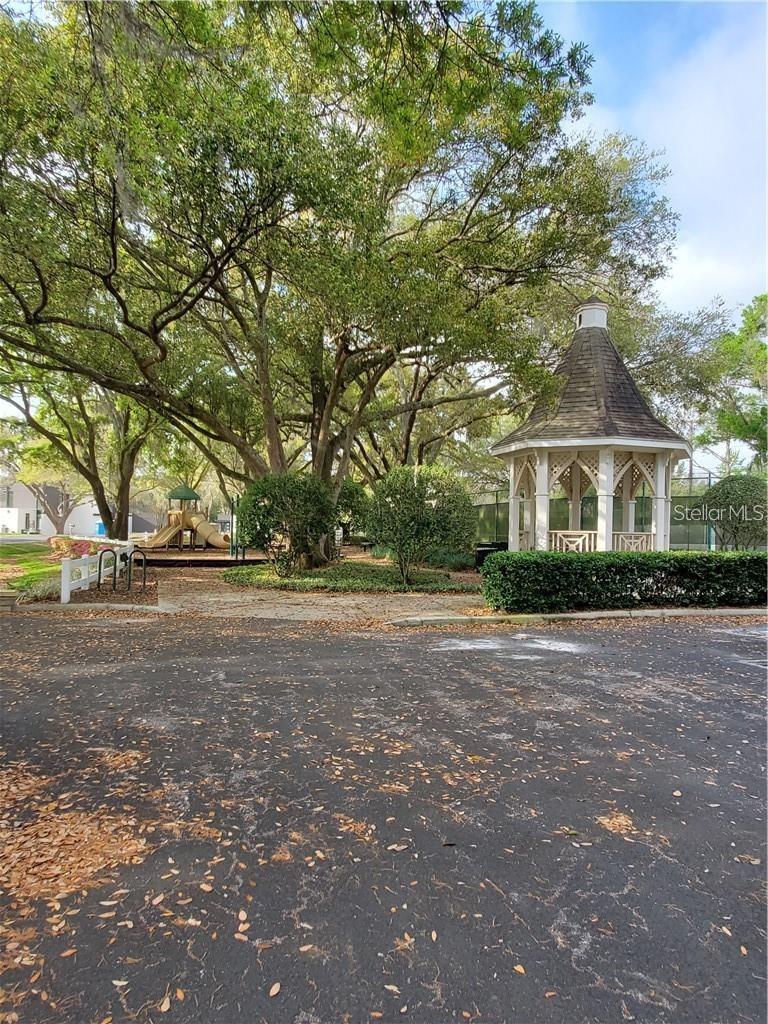 KEYSTONE SHORES ESTATES - Residential