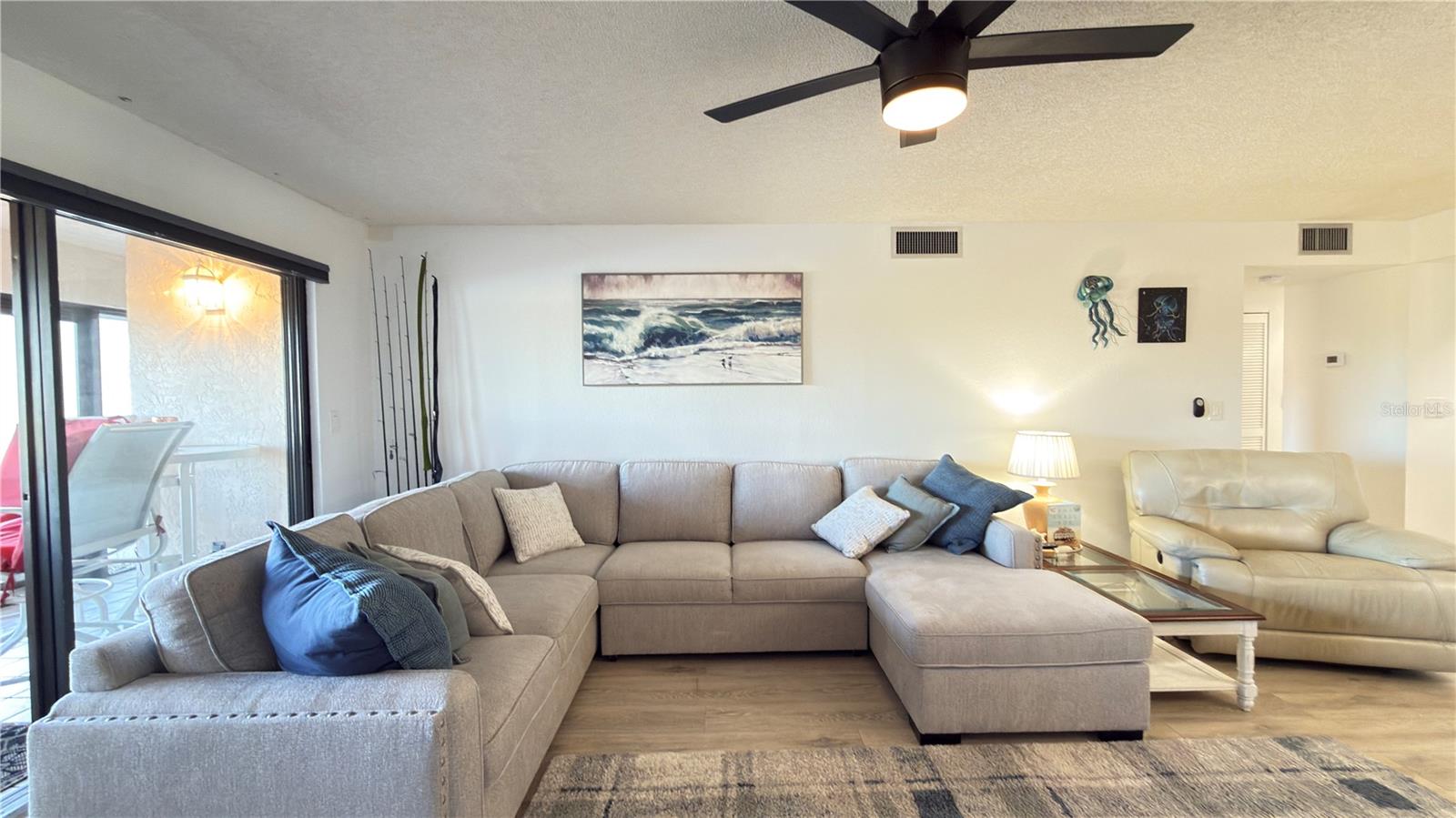 HALYARD CLUB CONDO - Residential