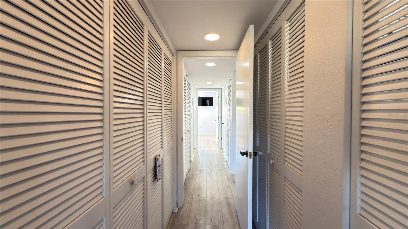 HALYARD CLUB CONDO - Residential