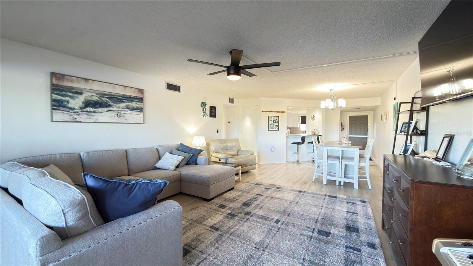 HALYARD CLUB CONDO - Residential