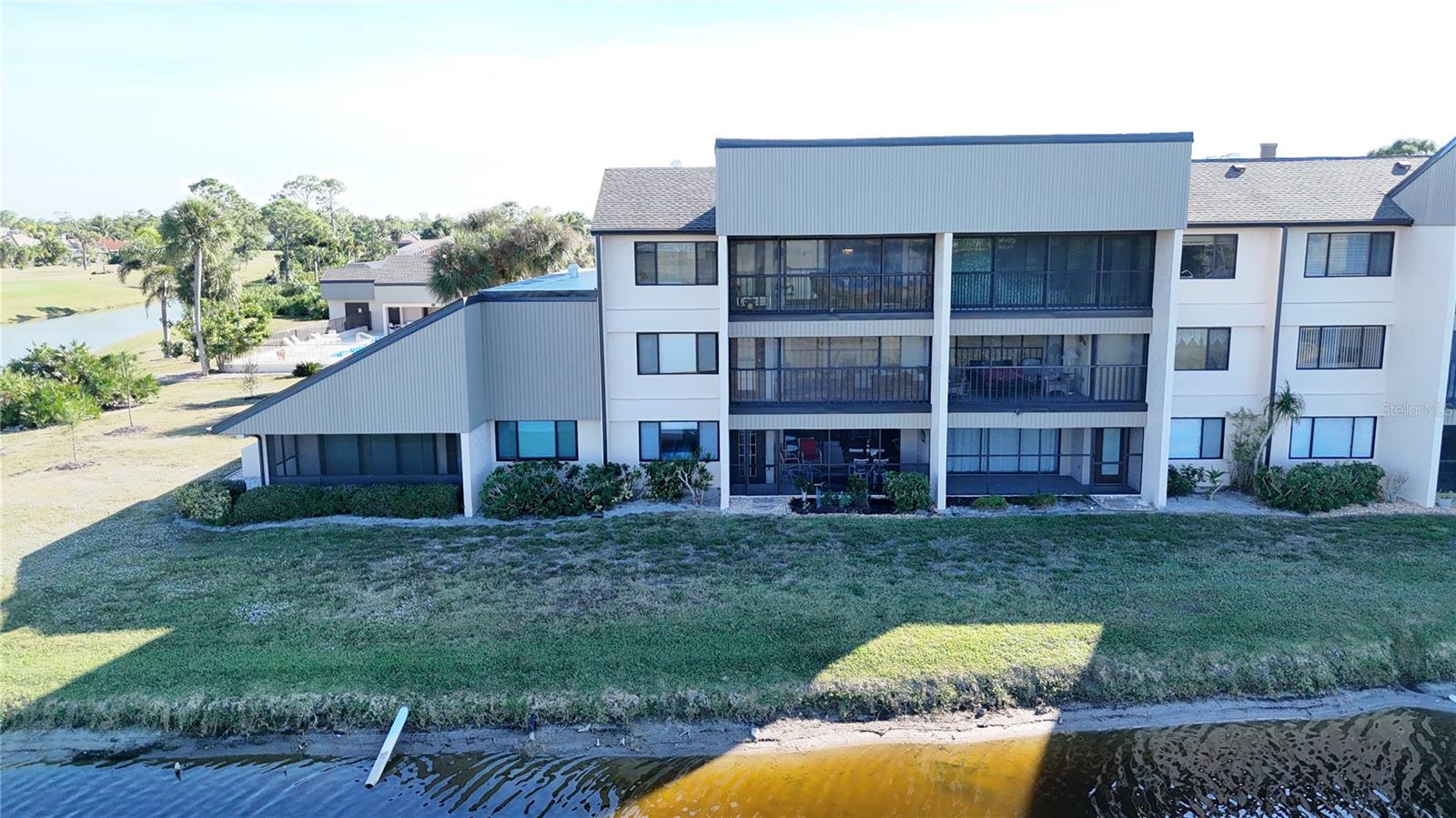 HALYARD CLUB CONDO - Residential